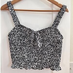 Sienna Sky Womens Large Crop Tank with bow & elastic back